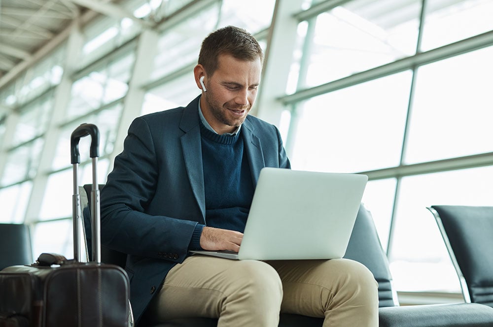 Best broadband plans for expats in Singapore